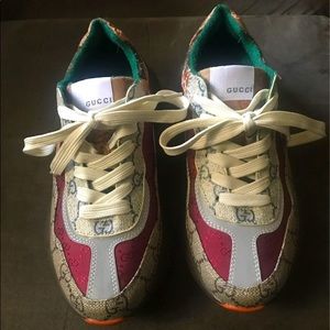 Gucci rhyton sneakers